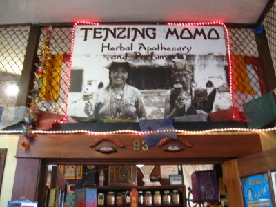 tenzingmomo